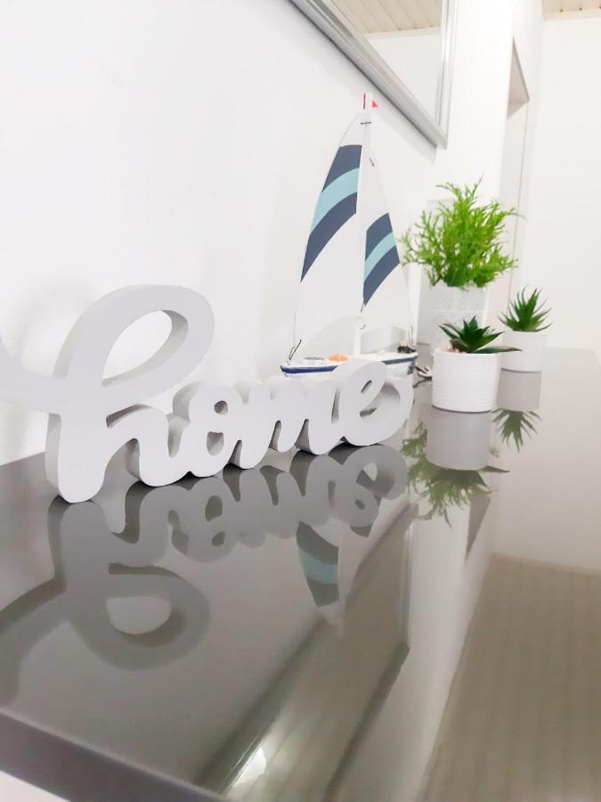 Apartments Sara Подстрана Екстериор снимка
