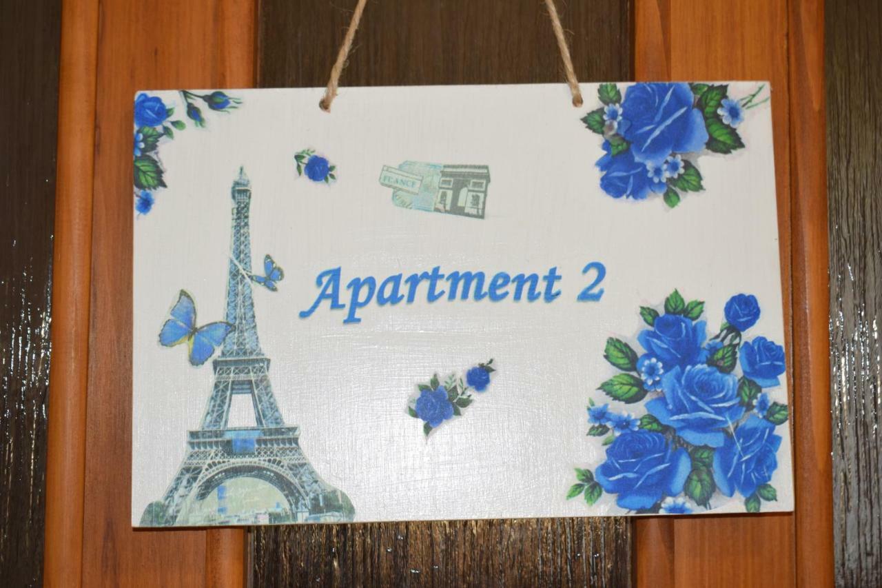 Apartments Sara Подстрана Екстериор снимка